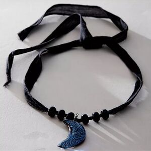Free People Ivy Crescent Moon Pendant Choker Necklace